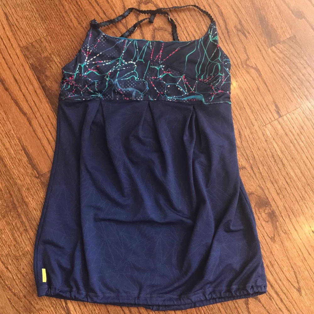 Lole athletic Tank with built in bra size Xs